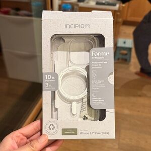 Incipio Forme MagSafe Case for iPhone 6.1" Pro - Cream